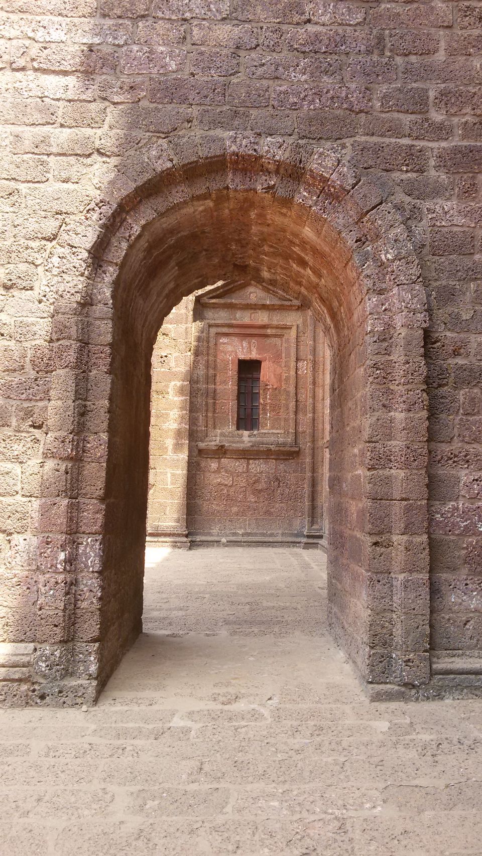 Photo of Basilica of Bom Jesus, Old Goa Road, Bainguinim, Goa, India by Madhumita Chatterjee