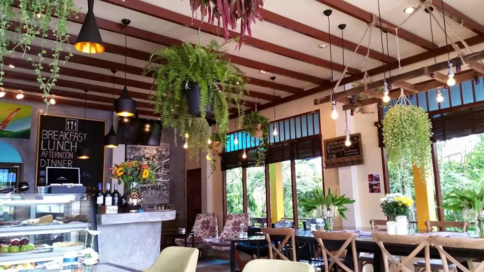 Photo of Gallery Cafe by Pinky Phuket Thailand by Aniruddha Kulkarni