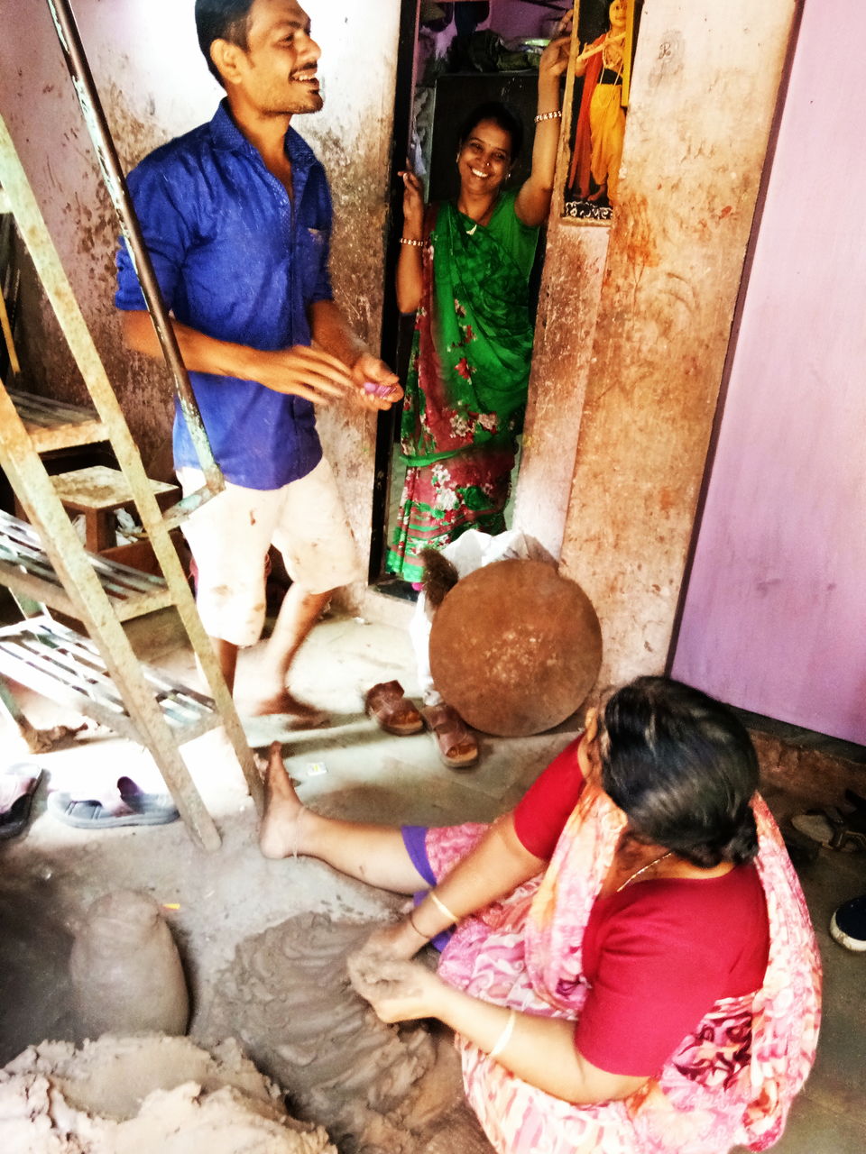 Photo of A walk through Kumbharwada(Potters Colony) 9/14 by Priyanshi Singhal