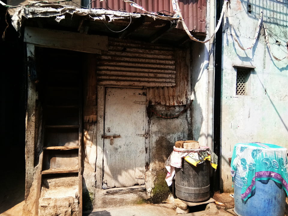 Photo of Photo blog through the doorways of Kumbharwada 7/15 by Priyanshi Singhal