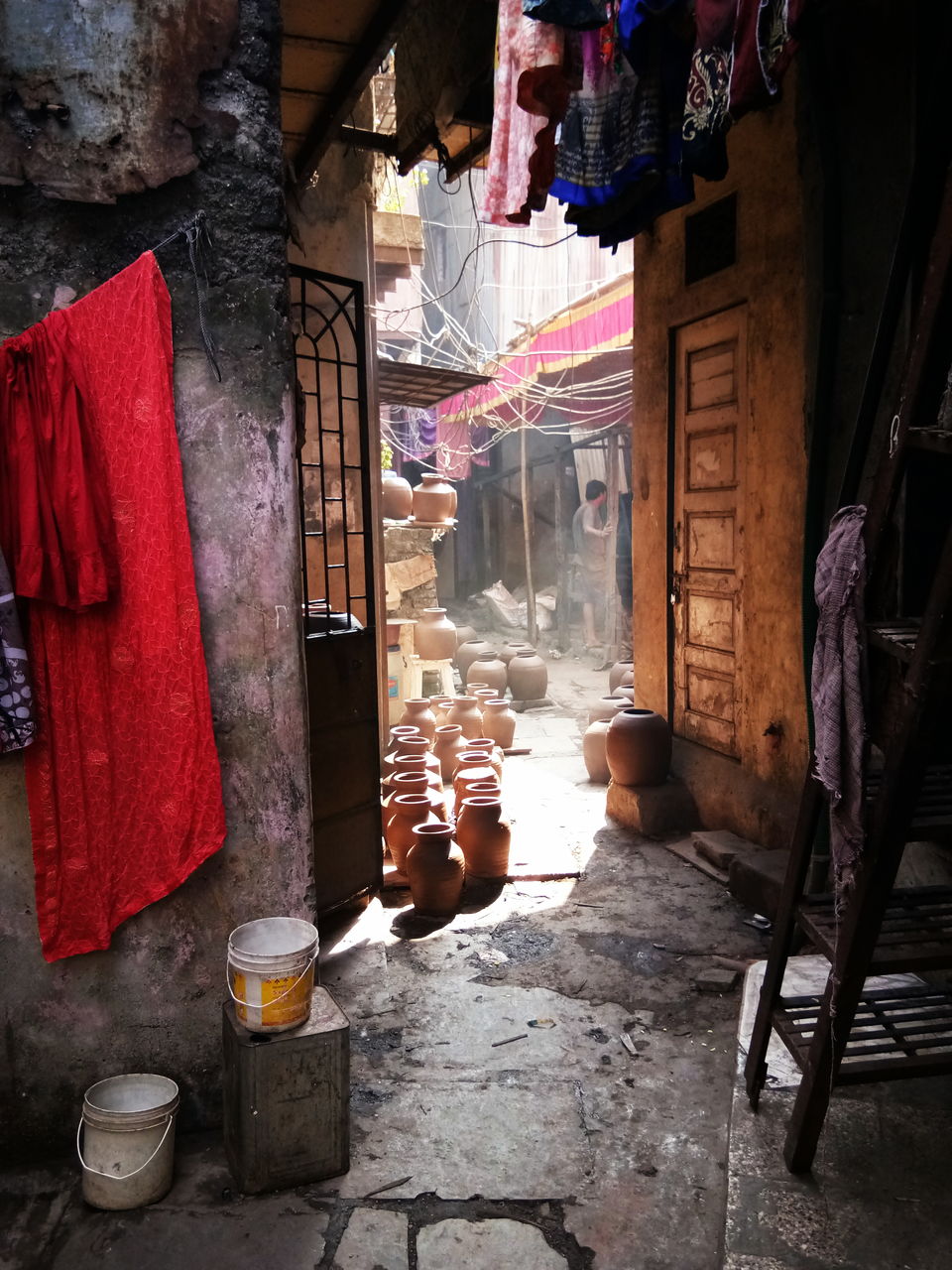 Photo of Photo blog through the doorways of Kumbharwada 2/15 by Priyanshi Singhal