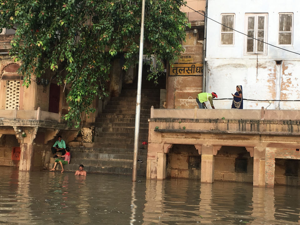 Photo of Tulsi Ghat, Assi Road, Ghats of varanasi, Shivala, Varanasi, Uttar Pradesh, India by Saloni
