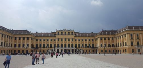 Photo of Schönbrunn Palace, Schönbrunner Schloßstraße, Vienna, Austria by Freesoul