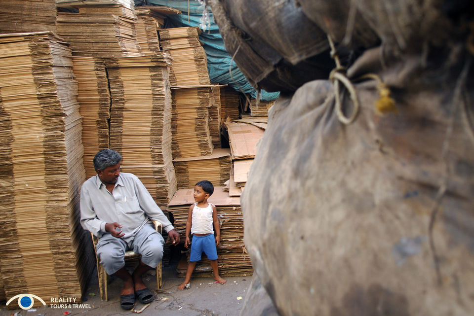 Photo of Dharavi Slum tour walk- a life changing experience. 2/5 by Deepa Alawani