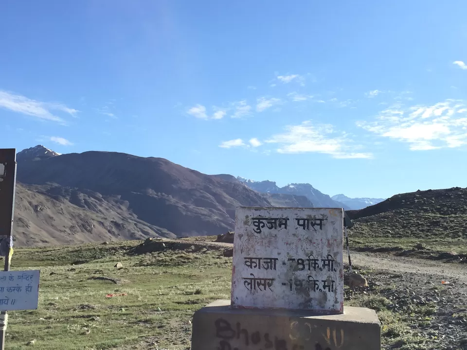 Photo of Kunzum Pass, Dhar Thachakarpo, Himachal Pradesh, India by Anurag Kumar