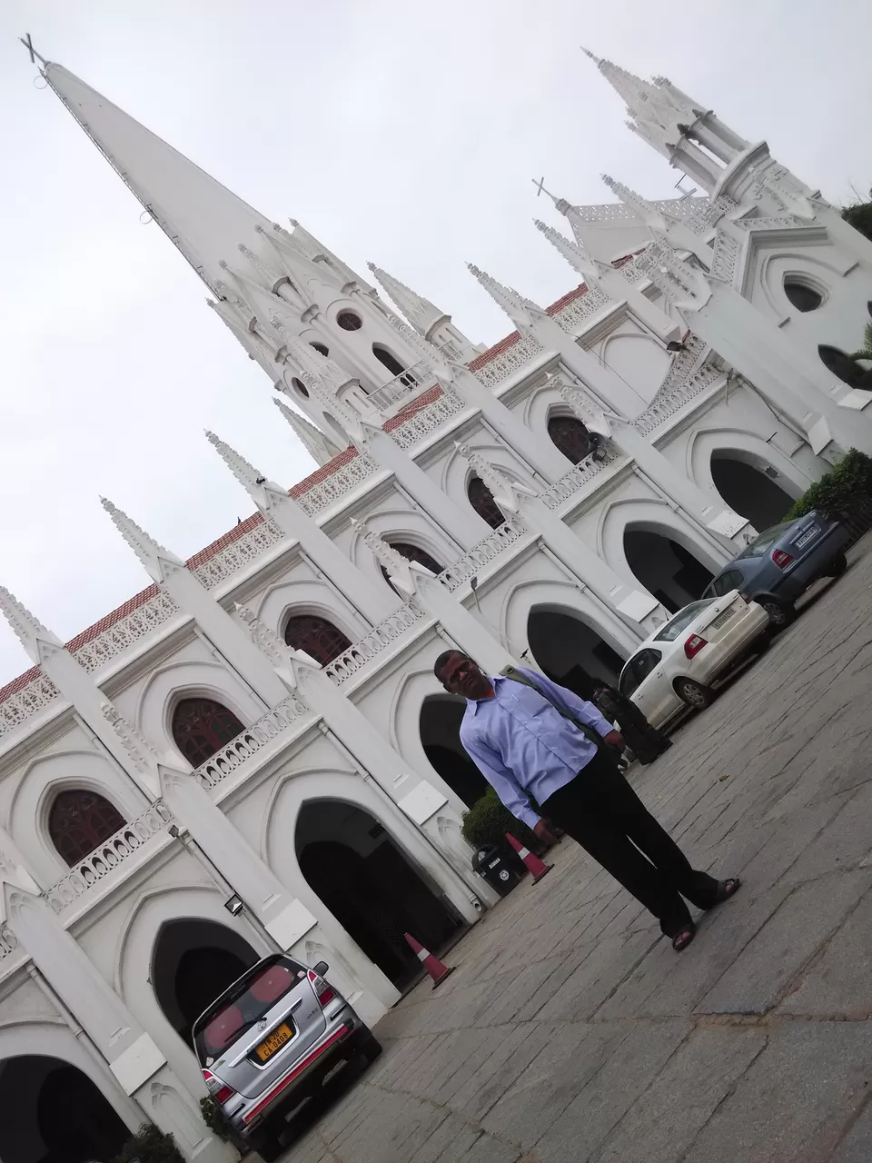 Photo of Santhome Cathedral, Santhome High Road, Basha Garden, Chennai, Tamil Nadu, India by vinay vinvin