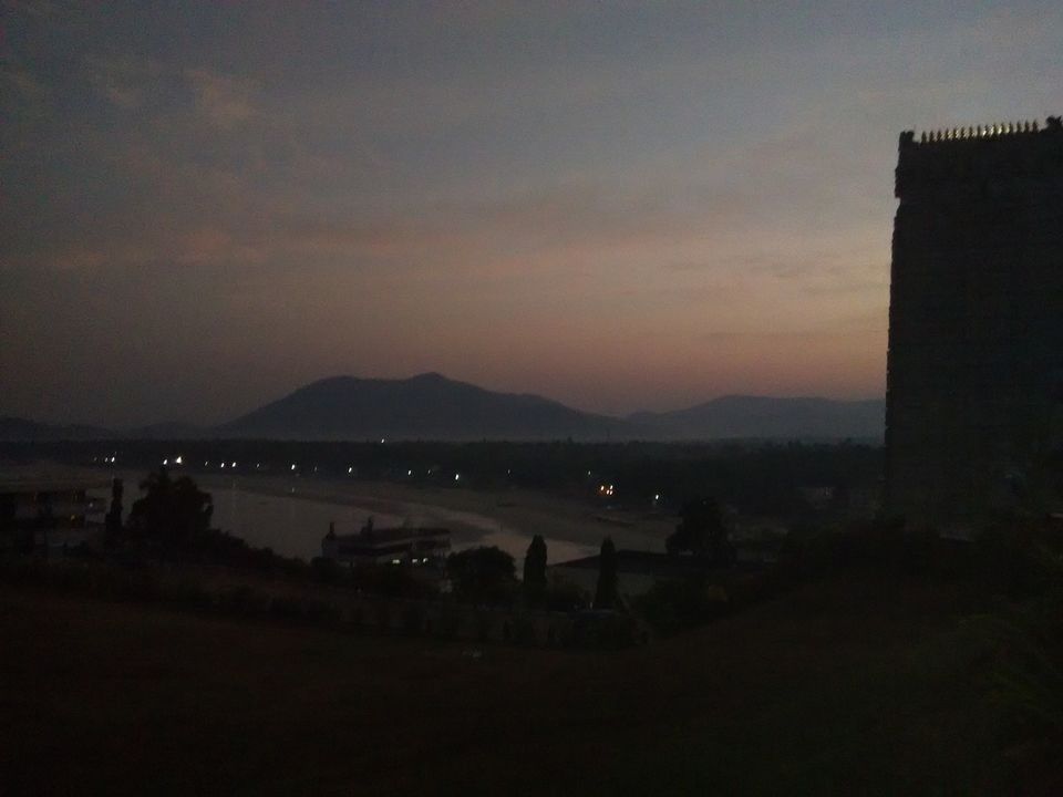 Photo of MURUDESHWAR AND SIRSI : AN EPIC TRIP. 10/31 by vinay vinvin