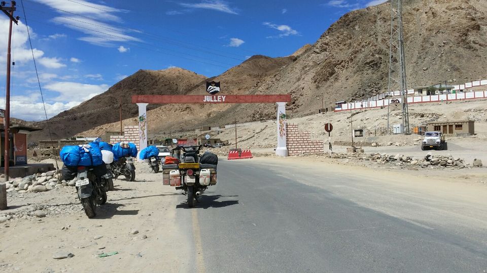 Photo of Leh 194101 by Jagan Nadar