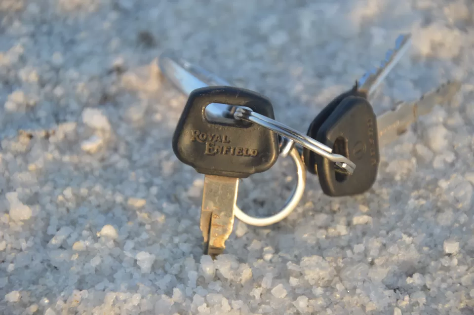 Photo of White Desert, Bhuj, Gujarat, India by Jagan Nadar
