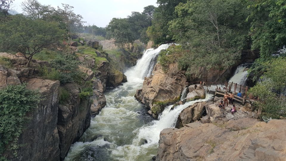Photo of Hogenakkal, Tamil Nadu, India by Jagan Nadar