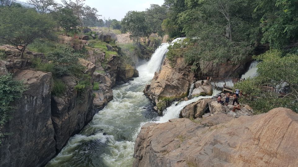 Photo of Hogenakkal, Tamil Nadu, India by Jagan Nadar