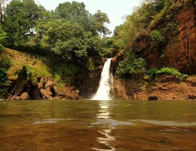 Photo of Harvalem Waterfall, Rudreshwar Colony, Sanquelim, Goa, India by Bloggers Without Borders - (BWB)