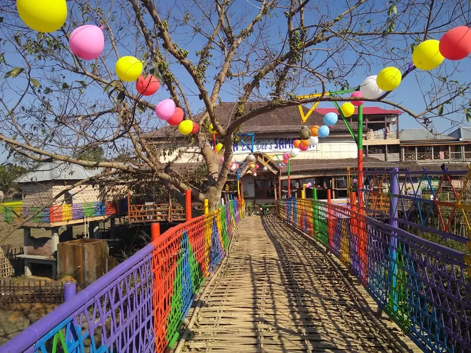 Photo of DHABA End Dee's SAMAROH, Batamari, Tezpur, Assam, India by Bloggers Without Borders - (BWB)