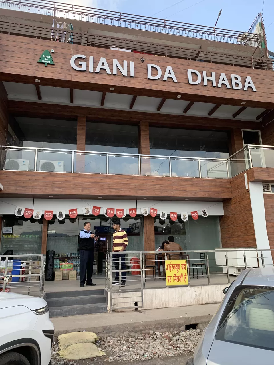 Photo of Giani Da Dhaba, Giani Da Dhaba, Dharampur, Himachal Pradesh, India by Bloggers Without Borders - (BWB)