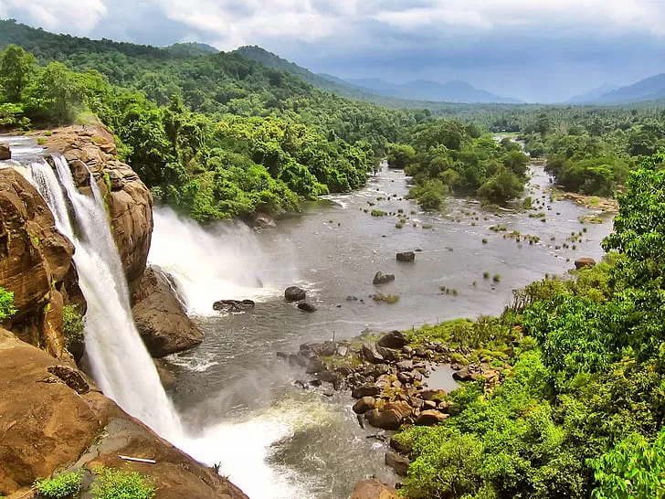 Photo of Athirappilly Waterfalls, Chalakudy - Anamala Road, Vellukkara, Kerala, India by Bloggers Without Borders - (BWB)