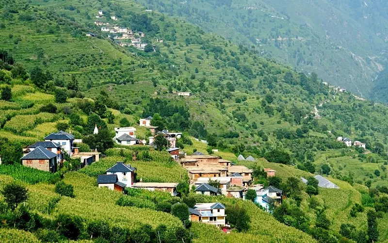 Photo of Chamba, Uttarakhand, India by Bloggers Without Borders - (BWB)