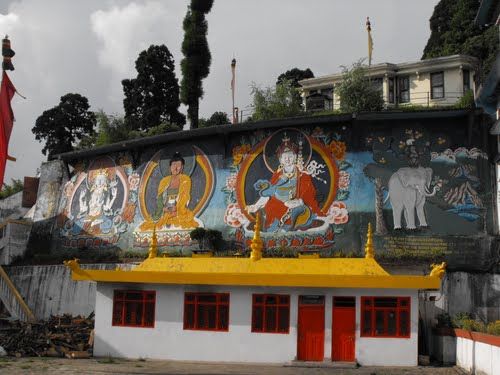 Photo of Peace Pagoda, West Point, Darjeeling, West Bengal, India by Ruchi Jain