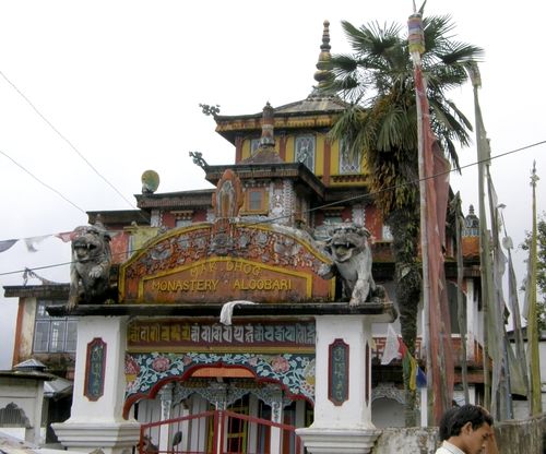 Photo of Japanese Temple, Jalapahar, Darjeeling, West Bengal, India by Ruchi Jain