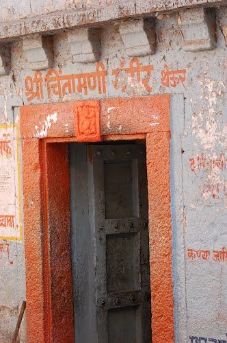 Photo of Theur, Maharashtra, India by Ruchi Jain