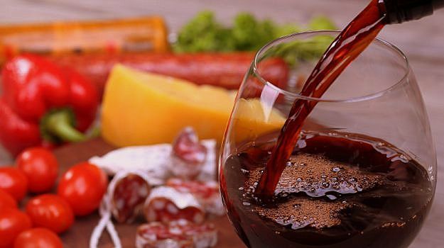 Photo of Into the Best Wine Tours of India:Let’s Swirl, Sniff and Sip! 31/31 by TippytoeTraveltales