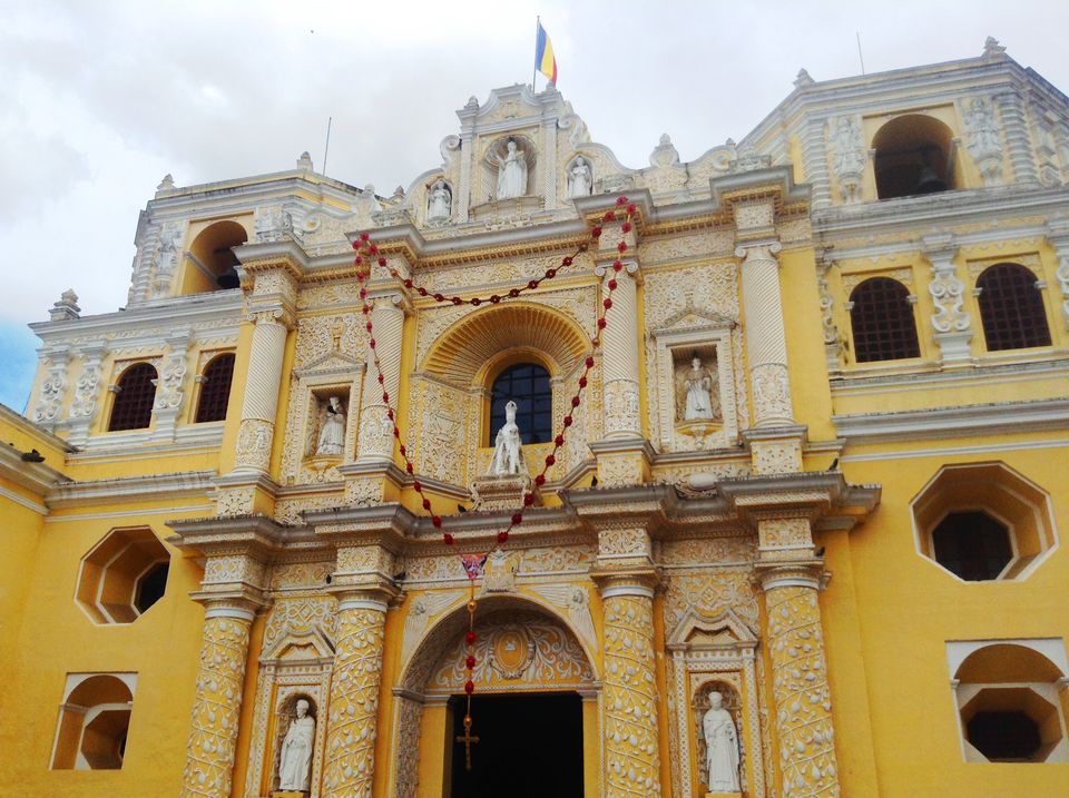 Photo of A 400 Year Old Spanish City Amidst Three Active Volcanoes: Antigua Paradise in Guatemala 2/8 by Nawab Dilaweez Hasan