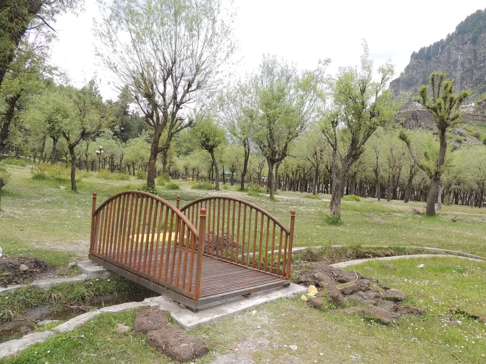 Photo of Betaab Valley, Hajan by Niharika Baruah