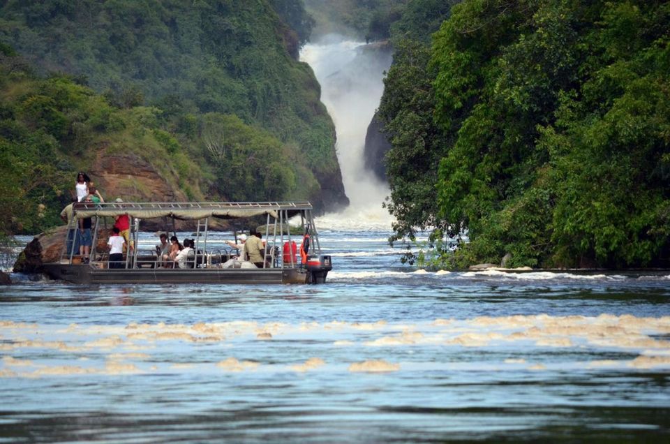 Photo of Top Spectacles of East Africa 3/4 by TraveasyUK
