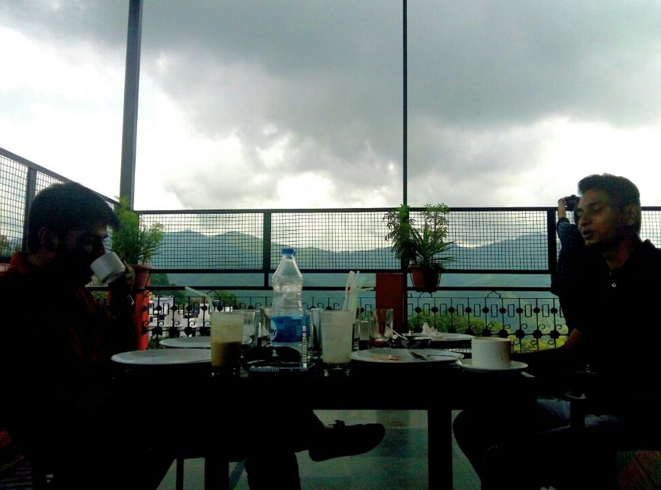 Photo of Nahan: Friends, Roadtrip and Coldplay by Natasha George