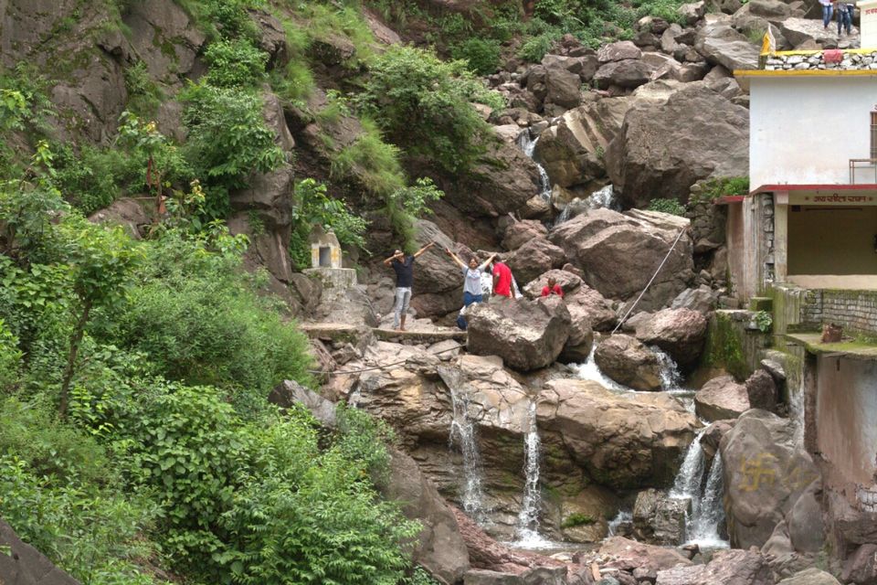 Photo of Nahan: Friends, Roadtrip and Coldplay by Natasha George