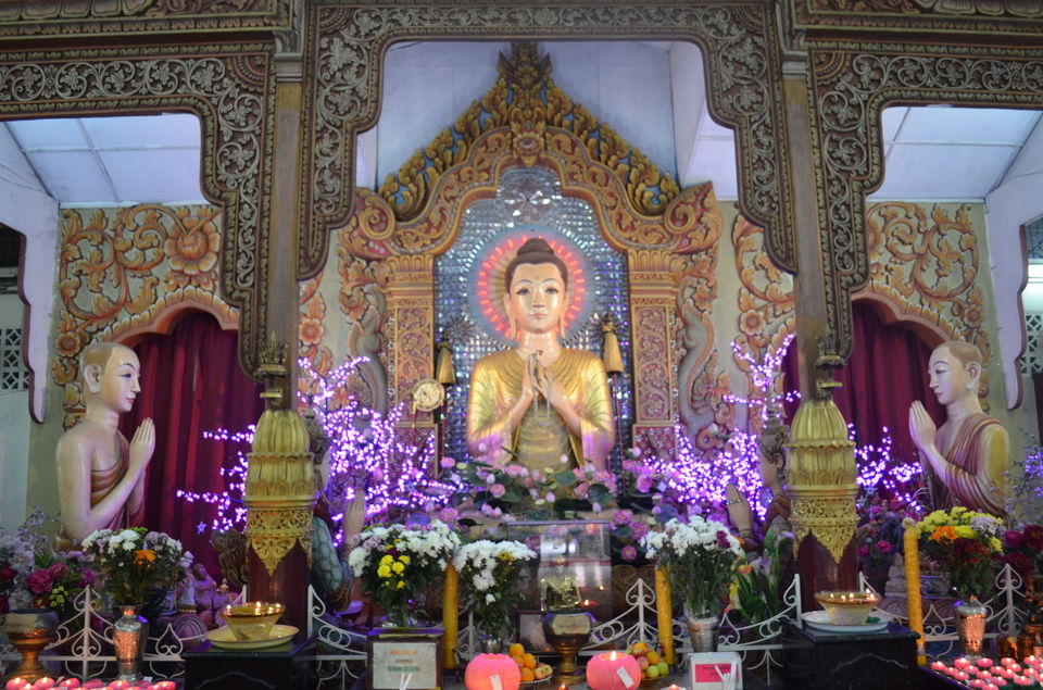 Photo of Dhammikarama Burmese Buddhist Temple Lorong Burma George Town Penang Malaysia by Namrata Suri