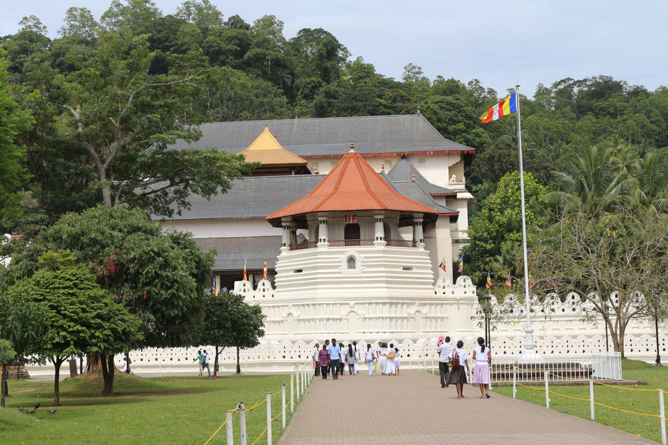 Photo of Temple of the Tooth, Anuradhapura, North Central Province, Sri Lanka by Stephanie