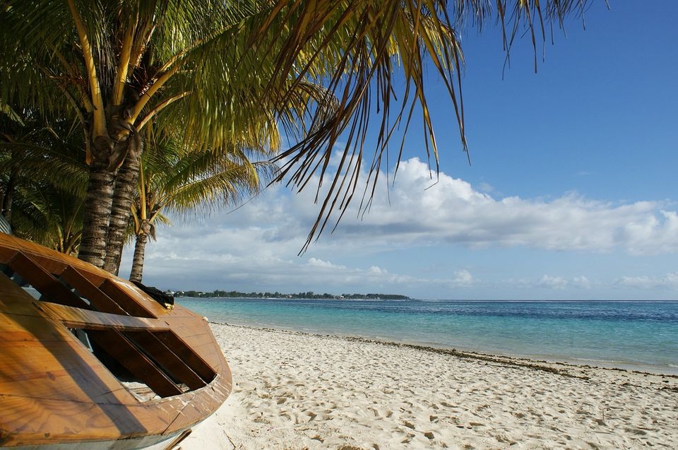 Photo of Ways to save money on your trip to Mauritius 1/6 by Ashwini