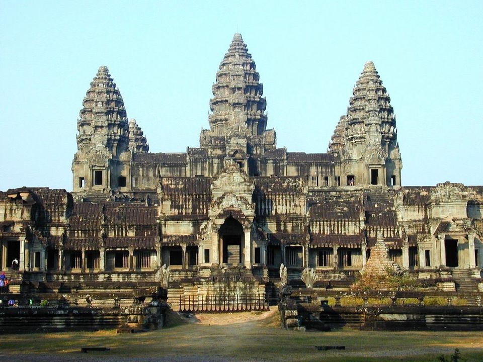 Photo of Angkor Wat, Siem Reap, Cambodia by Theam Vuthy