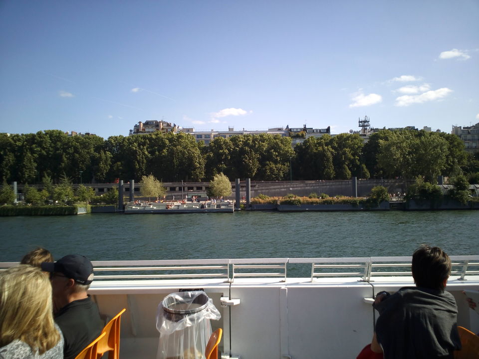 Photo of Seine-Port, France by niksi rane