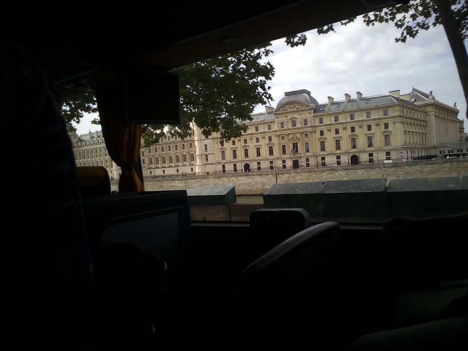 Photo of Romantic Paris went Adventurous..... by niksi rane