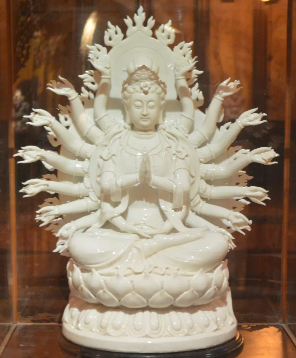 Photo of Tanah Merah Resort & Gallery, Pejeng Kaja, Gianyar, Bali, Indonesia by Supraja