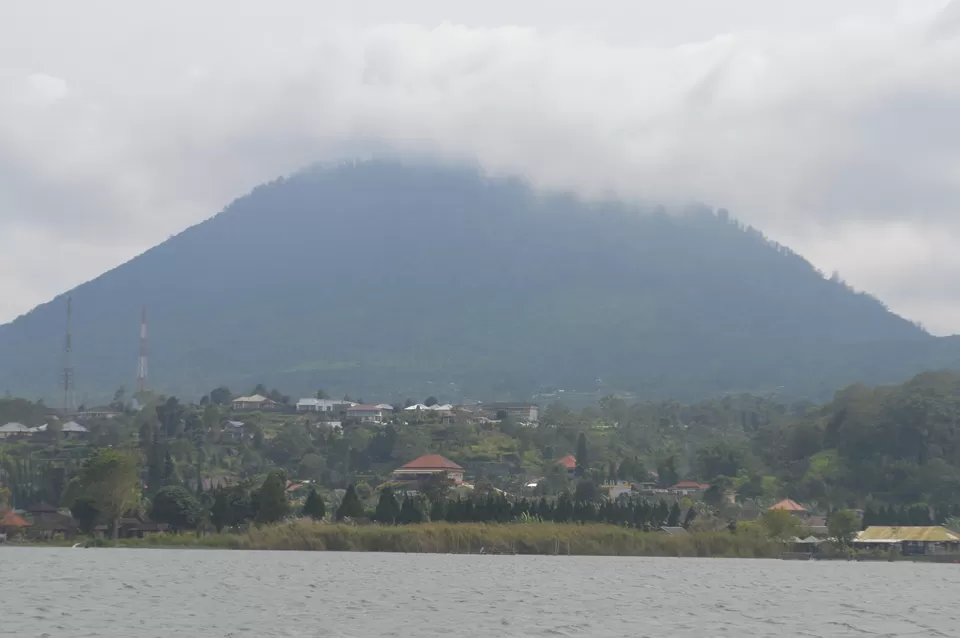 Photo of Bedugul Botanical Garden, Jalan Kebun Raya, Batunya, Tabanan Regency, Bali, Indonesia by Supraja