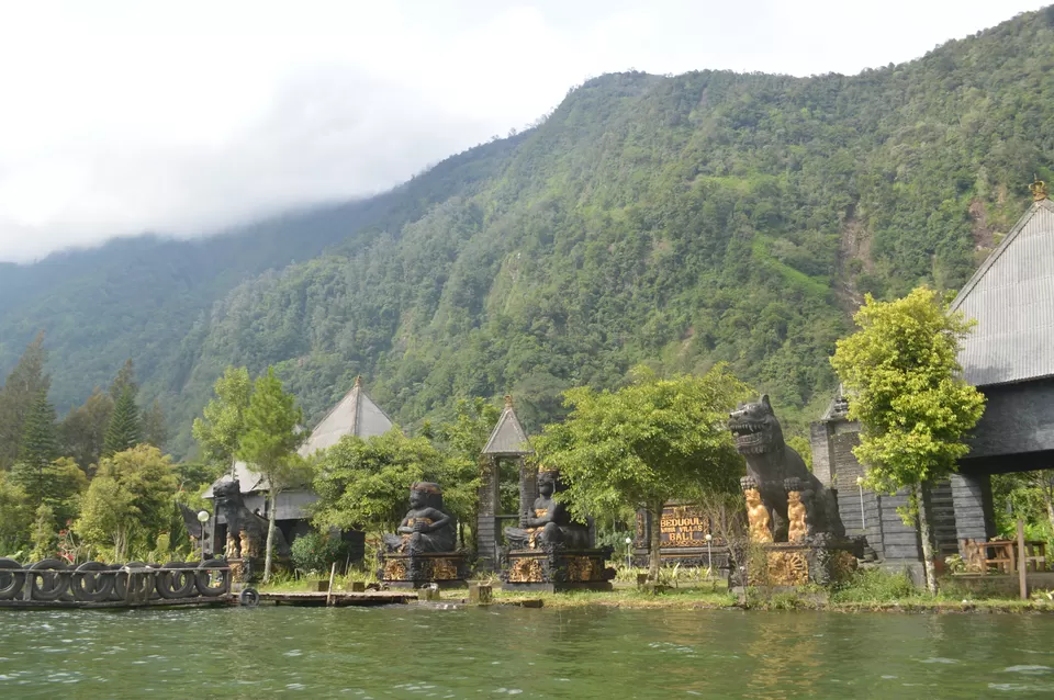 Photo of Bedugul Botanical Garden, Jalan Kebun Raya, Batunya, Tabanan Regency, Bali, Indonesia by Supraja