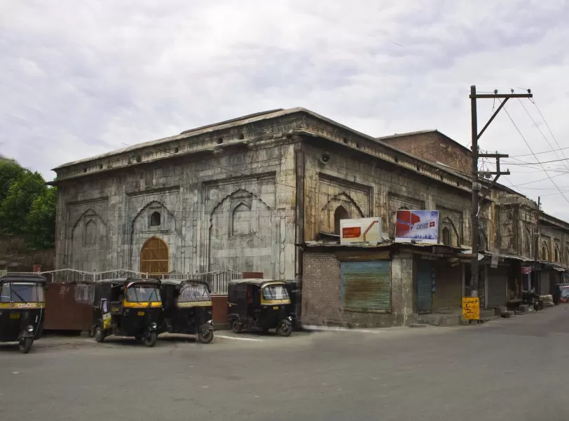 Photo of Kashmir Diary: Story of A Desecrate Mosque - Pathar Masjid by Bong Blogger