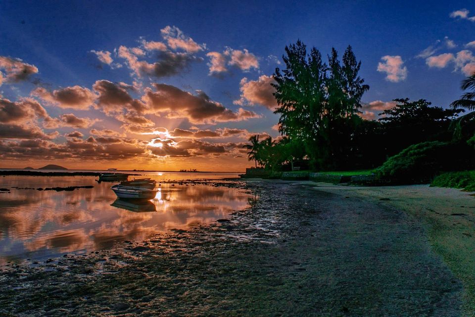Photo of 15 Tips By An Indian Girl Who Travelled To Mauritius Alone On A Budget by Rachita Saxena
