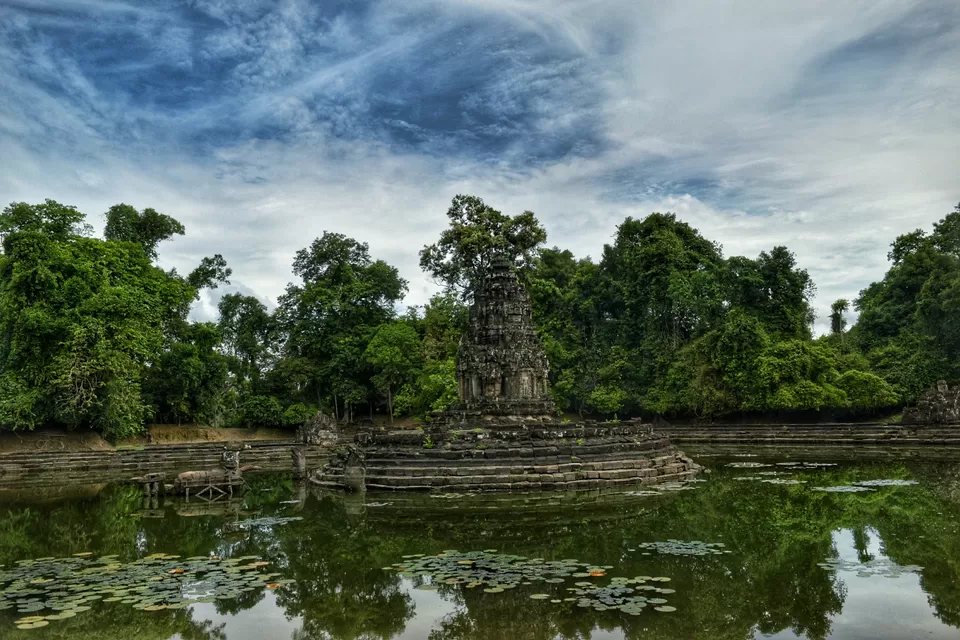 Photo of Neak Pean, Krong Siem Reap, Cambodia by Rachita Saxena