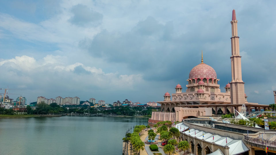 Photo of Putrajaya, Malaysia by Rachita Saxena