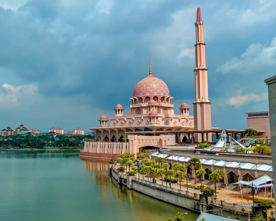 Photo of Putrajaya, Malaysia by Rachita Saxena