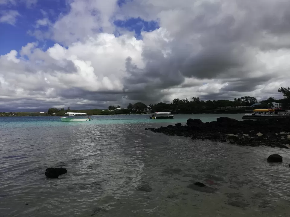 Photo of Blue Bay, Mauritius by Amruta