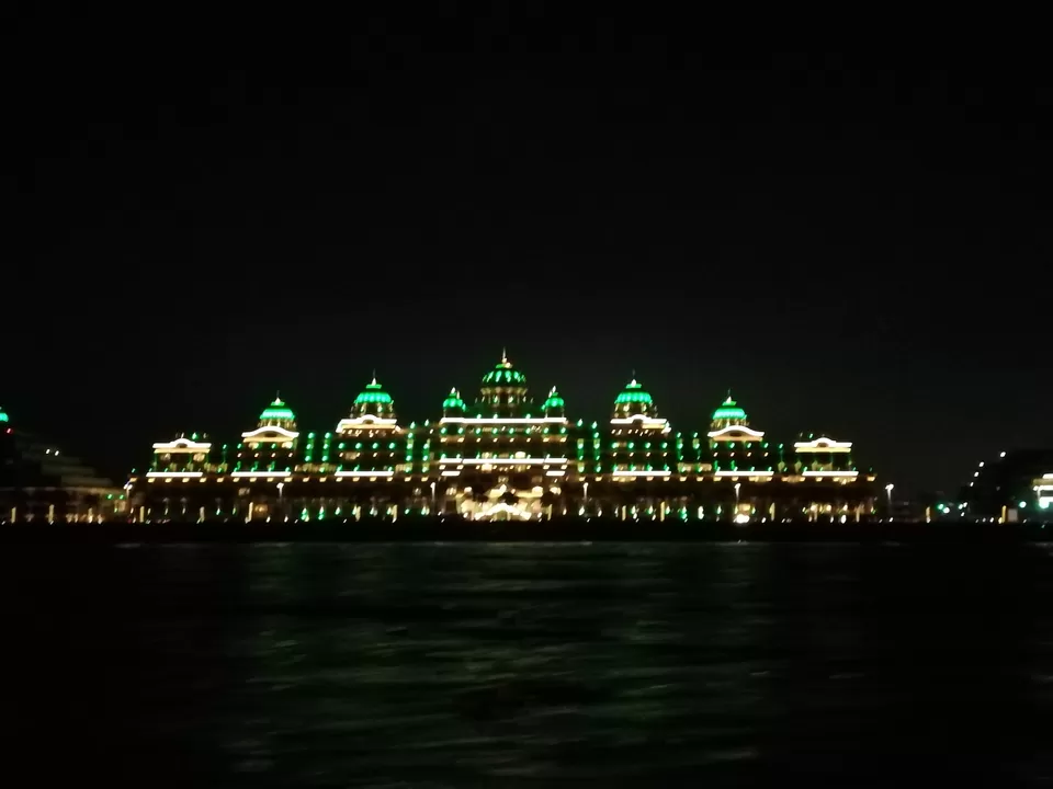 Photo of Global Village القرية العالمية - E311 - Dubai - United Arab Emirates by Amruta