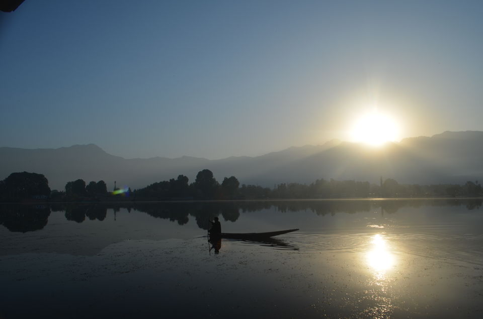 Photo of Nigeen Lake & Dal Lake, Srinagar 8/10 by Atishay Jain