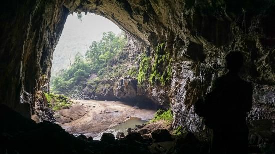 Photo of Things to do in Vietnam- Hang en cave trek by Kalaivani Velusamy