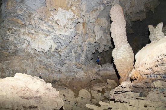 Photo of Things to do in Vietnam- Hang en cave trek by Kalaivani Velusamy
