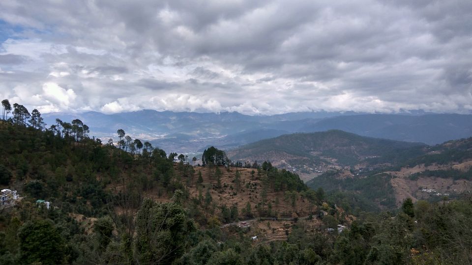 Photo of Kausani - A cozy abode in the lap of Himalayas. 10/17 by Awdhesh Singh