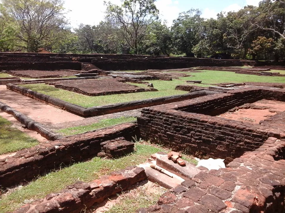 Photo of Dambulla, Sri Lanka by Joy Bose